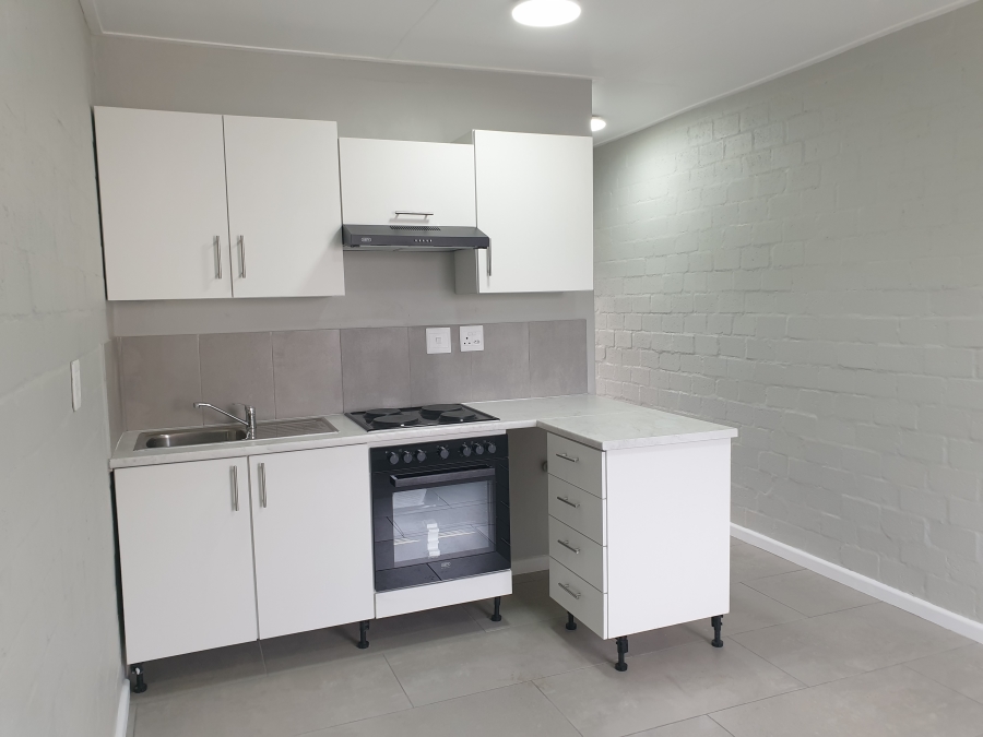 To Let 1 Bedroom Property for Rent in Diep River Western Cape